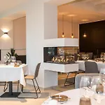 Hotel Carnac 3*